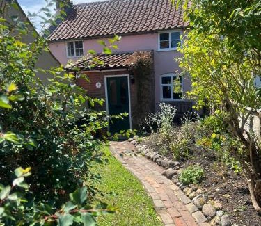 Darsham Casa | Rose Cottage Darsham - Suffolk Coastal