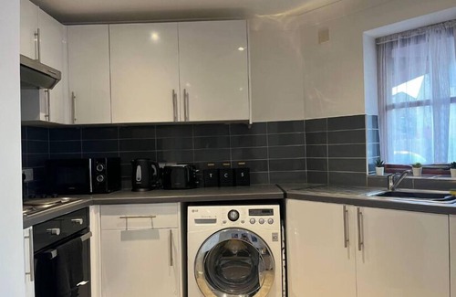 Rochester Apartamento | Rose Court-Free Parking-Central-Long Stay Offer