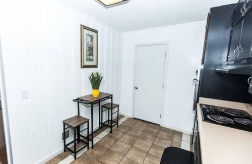 New Castle Casa | Rose Drive Brickstone 8