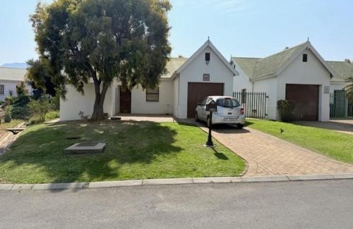 Worcester Apartamento | Rose Garden, a Self-catering cottage
