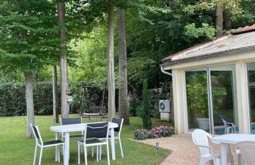 Giverny Apartamento | Rose Garden Studio