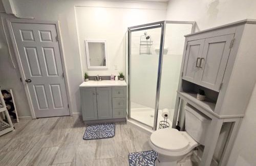 Allied Gardens Apartamento | Rose Guest Private Suite