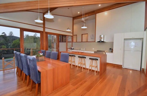 Valery Casa | Rose Gum Retreat Bellingen