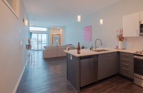 Gladstone Apartamento | Rose Haven Retreat 2BR Loft 1.7 Miles to Downtown