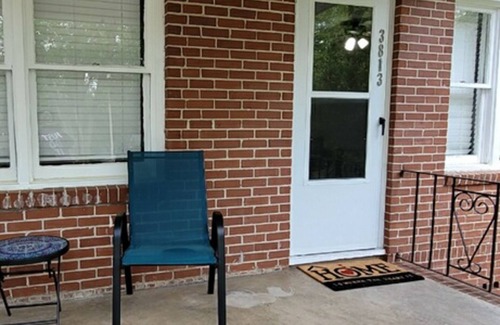 Columbus Casa | Rose Hill Charmer - 2 bedroom 20 mins from FT Benning