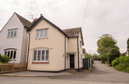 Shrewsbury Casa | Rose Hill
