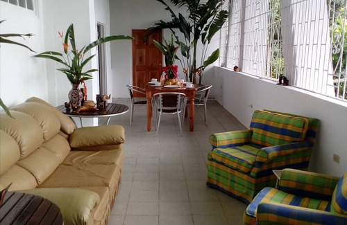 Port Antonio Villa | ¡NUEVO LISTADO! - Rose Hill Villa con vista al mar