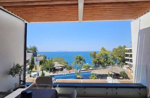 Vlore Apartamento | Rose Luxury Apartment Vlore, full sea view !