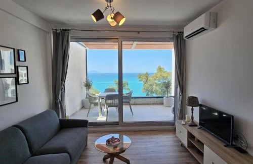 Vlore Apartamento | Rose Luxury Apartment Vlore, full sea view !