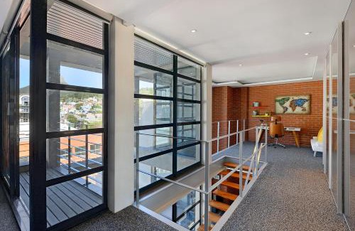 Bo'Kaap Apartamento | Rose - Luxury City living with views!