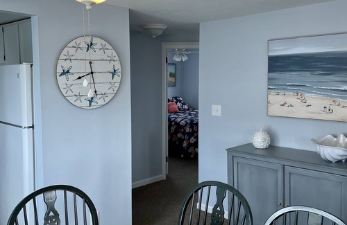 York Beach Cabaña | ROSE STAR COTTAGE at NUBBLE LIGHT