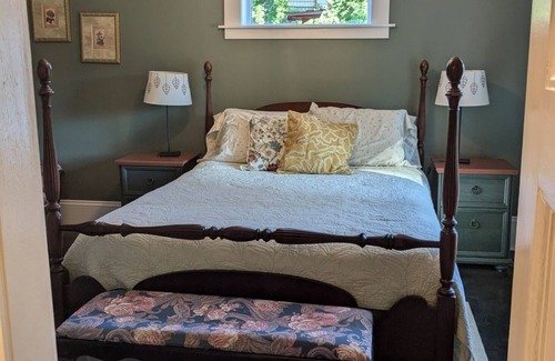 Lunenburg Cama Y Desayuno | Rose & Thistle Bed & Breakfast