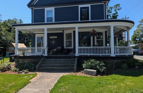 Lunenburg Cama Y Desayuno | Rose & Thistle Bed & Breakfast
