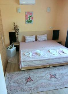 Pavel Banya Casa | Rose & Water Guest house