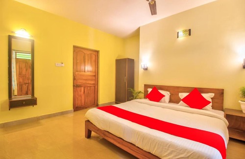 Baga Casa | Roseal Beach Front