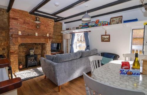 Robin Hood's Bay Casa | Roseberry Cottage