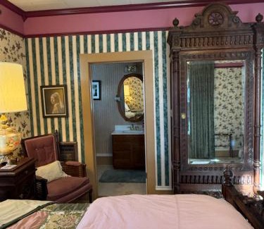 Susanville Cama Y Desayuno | Roseberry House Bed and Breakfast