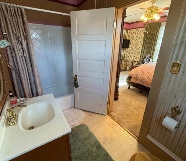 Susanville Cama Y Desayuno | Roseberry House Bed and Breakfast