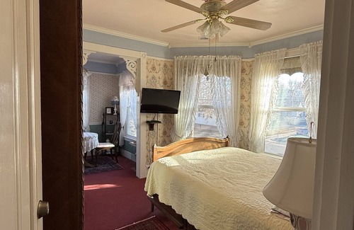 Susanville Cama Y Desayuno | Roseberry House Bed & Breakfast