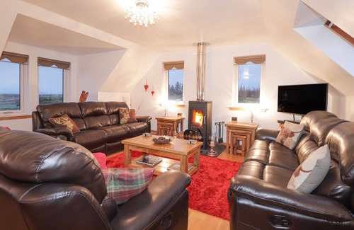 Breakish Casa | ROSELEA, family friendly, character holiday cottage in Broadford