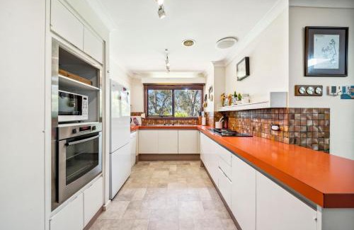 Blue Mountains City Council Casa | Rosella Retreat