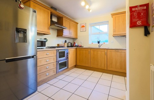 Huntingdon Casa | Rosemary Retreat: beautiful home with parking