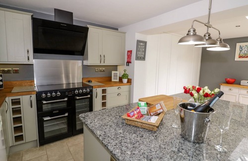 Moreton-in-Marsh Cabaña | Rosemead