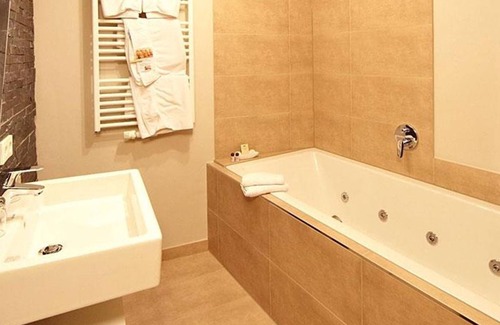 Bernkastel Casa | Rosenrot Apartments - Märchenhotel