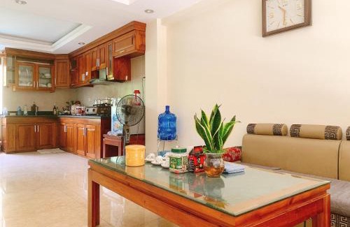 Ha Long Cama Y Desayuno | RosePark Tuan Chau