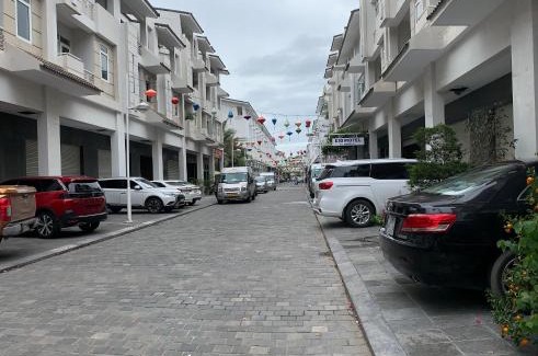Ha Long Cama Y Desayuno | RosePark Tuan Chau
