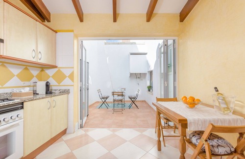 Arta Casa | ROSER (ROSER DE ARTÀ) - Casa de pueblo con terraza en Artà. WiFi Gratis
