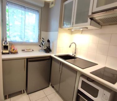 Roseraie Apartamento | Roseraie T2 Wifi Parking Clim