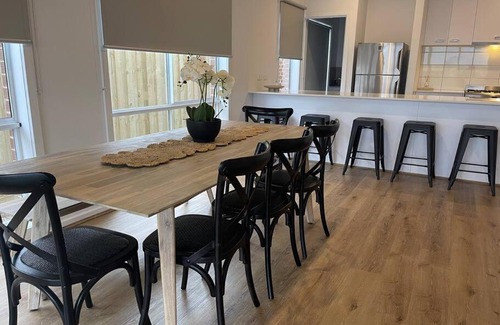 Cowes Casa | Rose’s Island beach House - Phillip Island - Cowes
