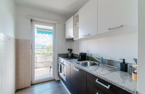 Balerna Apartamento | Roseto Apartment by Quokka 360 - apartment in strategic area with balcony