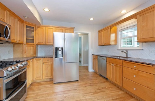 Falcon Heights Casa | Roseville City Home - Cozy Retreat