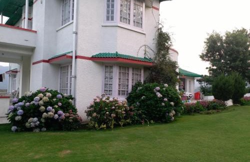 Shimla Cama Y Desayuno | Rosewood Estate