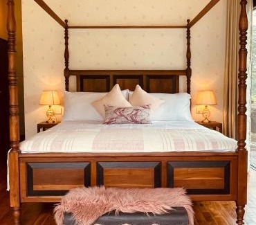 Kalawana Cabina | Rosewood Manor