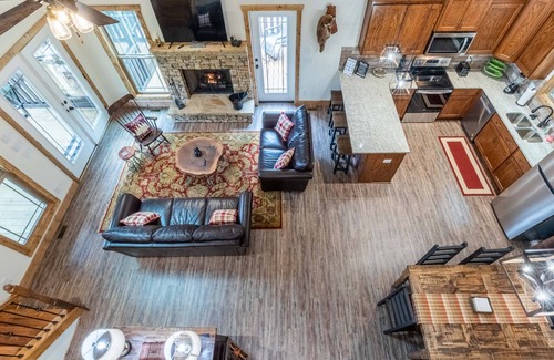 Sylva Casa | Rosey Hazel - Stunning Mountain Views!