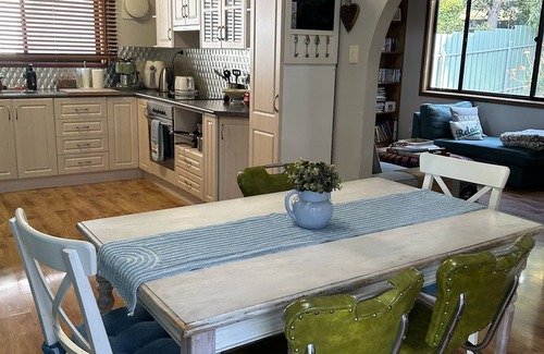 Second Valley Casa | Rosey's Beach House ... 3 minutos a pie de Second Valley Beach y Jetty