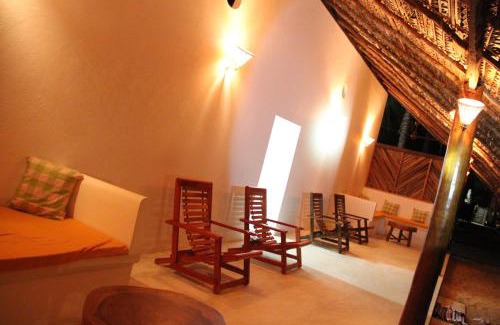 Etalai Complejo | Roshanne Beach Resort