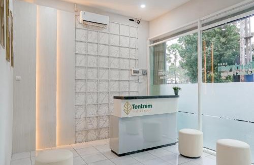 Patrang Casa | Roso Tentrem Guest House by Calli Rooms