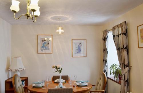 Cairneyhill Casa | Ross Cottage