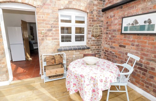 Sedgeberrow Cabaña | ROSS COTTAGE, pet friendly, character holiday cottage in Broadway