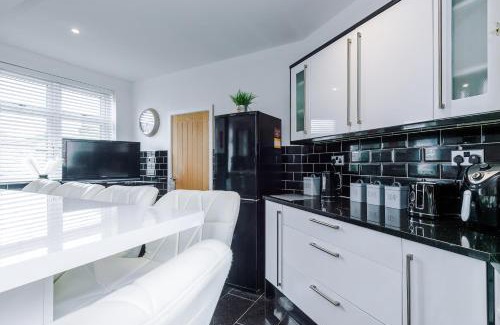 Crawshaw Booth Casa | Rossendale Incredible Home 3Bedrooms Driveway Sleeps 6