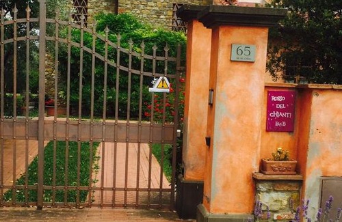 Panzano in Chianti Cama Y Desayuno | Rosso Del Chianti