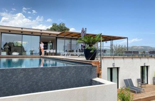 Pinarellu Villa | Rostalana