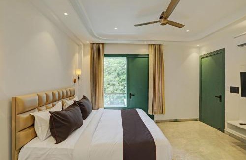 Sushant Lok Hotel | Roswell Inn