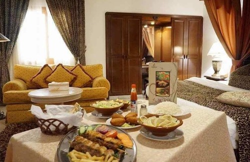 Al-Hamra'a Hotel | Rotanah Hotel