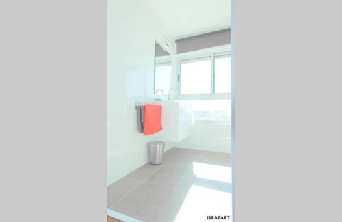 Florentin Apartamento | Rothschild Area - Luxury Duplex Penthouse