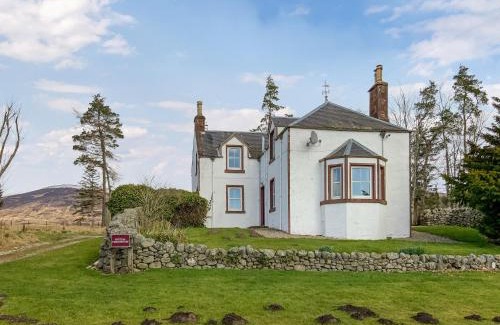 Kirriemuir Casa | Rottal Farmhouse